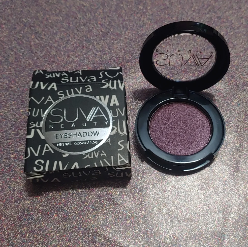 BBQ Single Eyeshadow Compact Suva Beauty